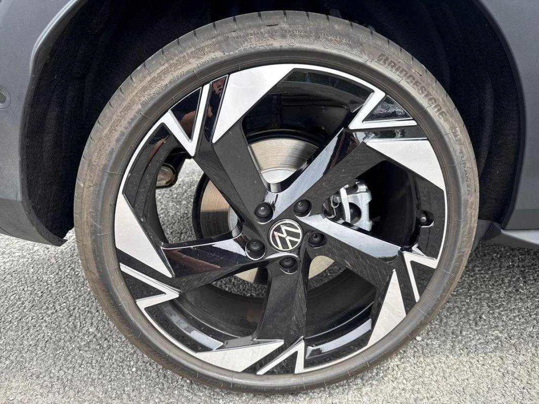 Volkswagen T-Roc - Photo 28