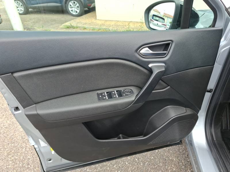 Renault Captur - Photo 23