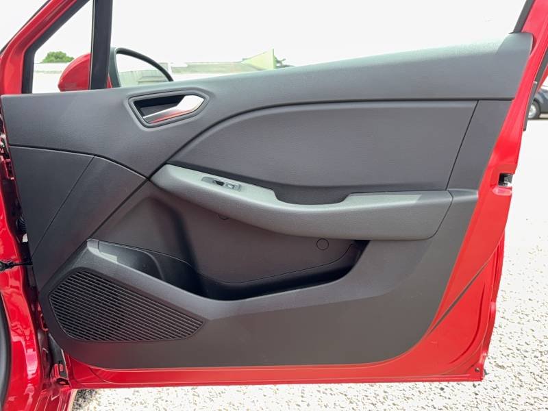 Renault Clio - Photo 30