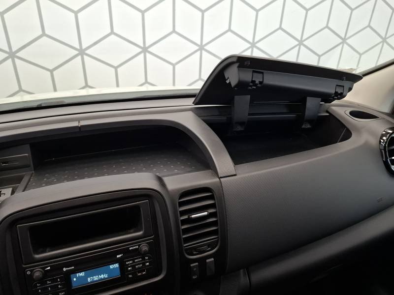 Renault Trafic - Photo 18