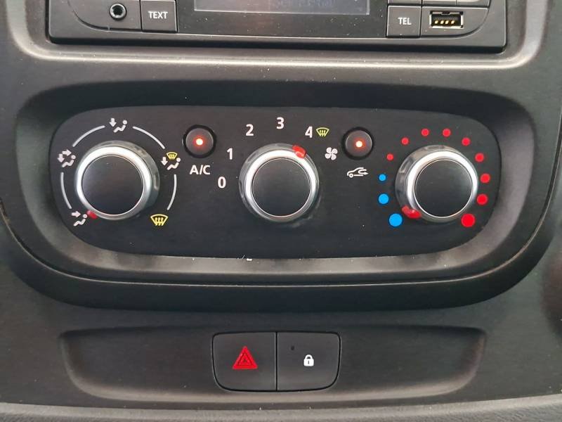 Renault Trafic - Photo 24