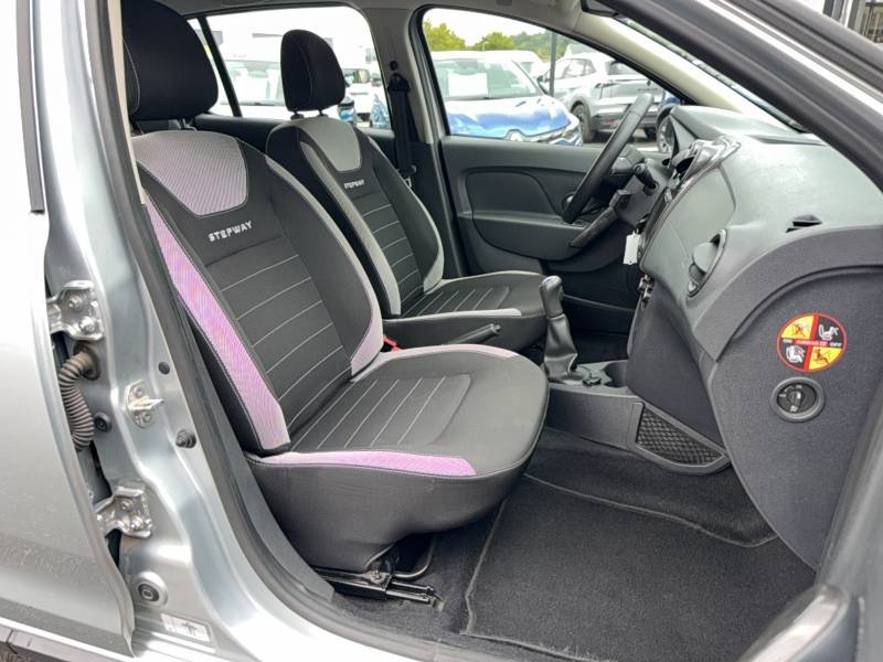 Dacia Sandero - Photo 12