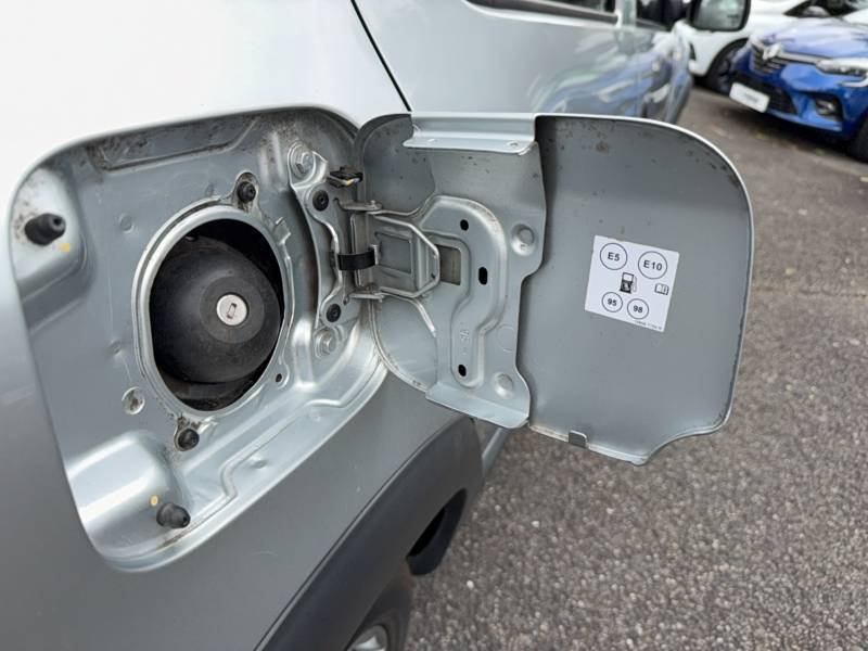 Dacia Sandero - Photo 21