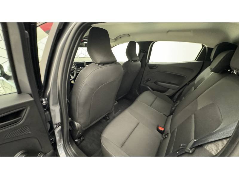 Renault Clio - Photo 23