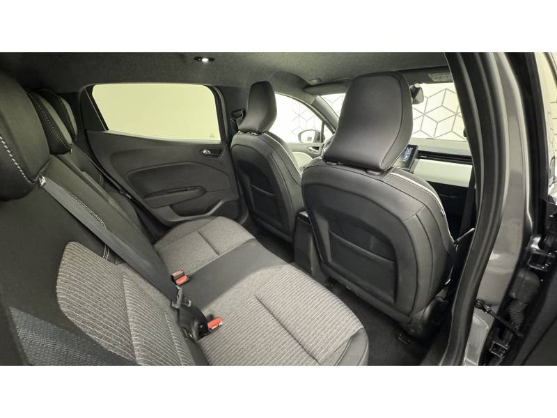 Renault Clio - Photo 18
