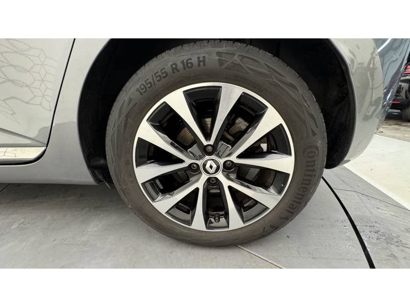 Renault Clio - Photo 24