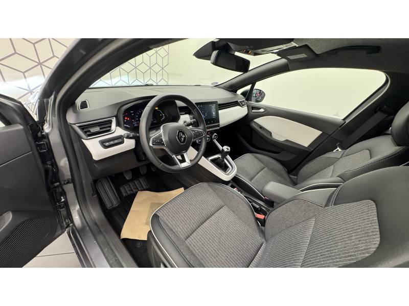 Renault Clio - Photo 37