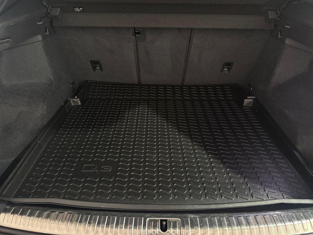 Audi Q3 - Photo 31
