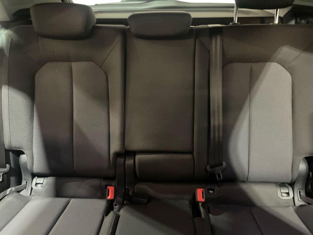 Audi Q3 - Photo 22