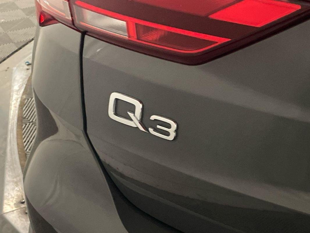 Audi Q3 - Photo 27