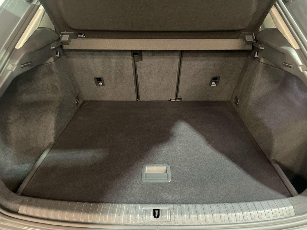 Audi Q3 - Photo 31