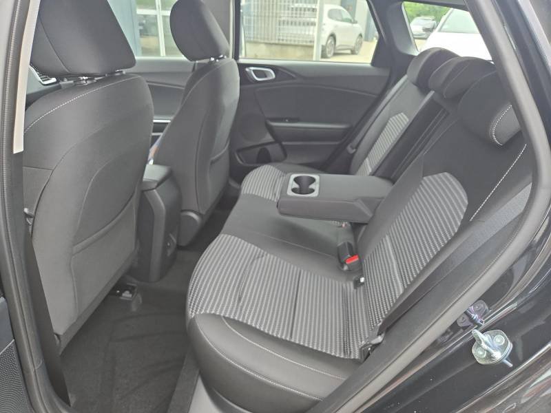 Kia Cee'd_SW - Photo 24