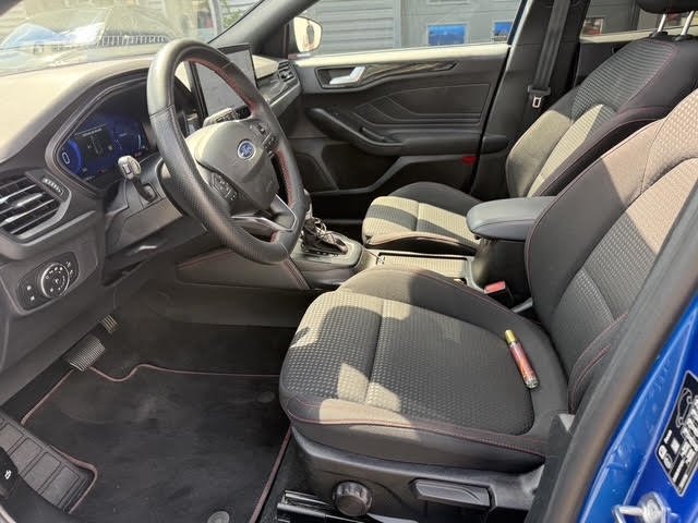 Ford Focus - Photo 16