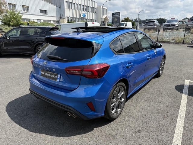 Ford Focus - Photo 4