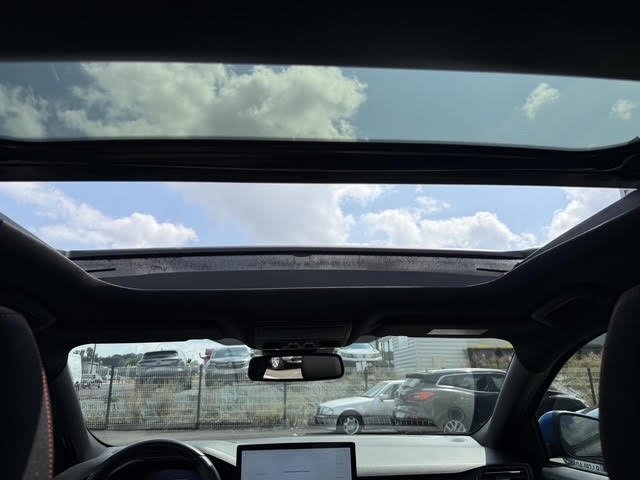 Ford Focus - Photo 8
