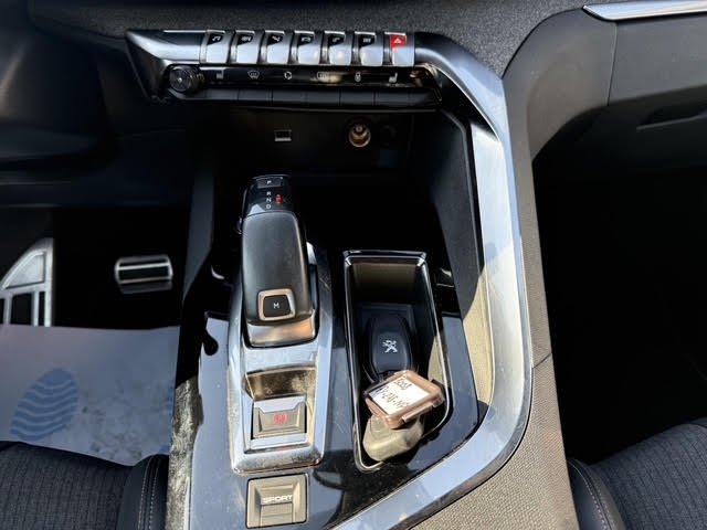 Peugeot 3008 - Photo 12
