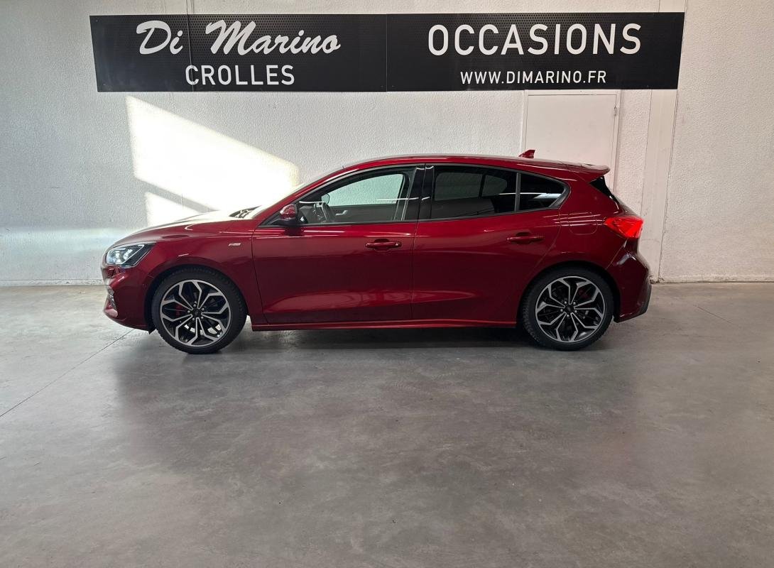 Ford Focus - Photo 2