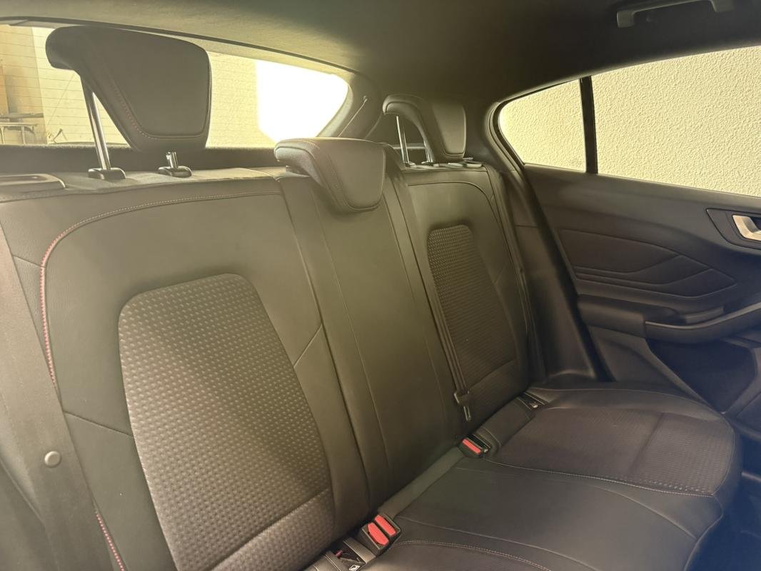 Ford Focus - Photo 28