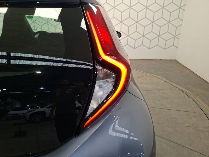 Toyota aygo x - Photo 14