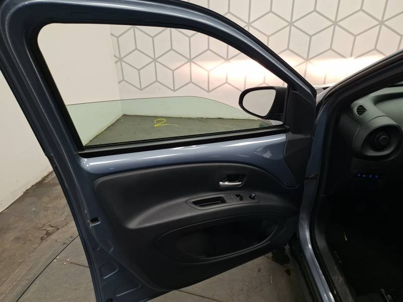 Toyota aygo x - Photo 18