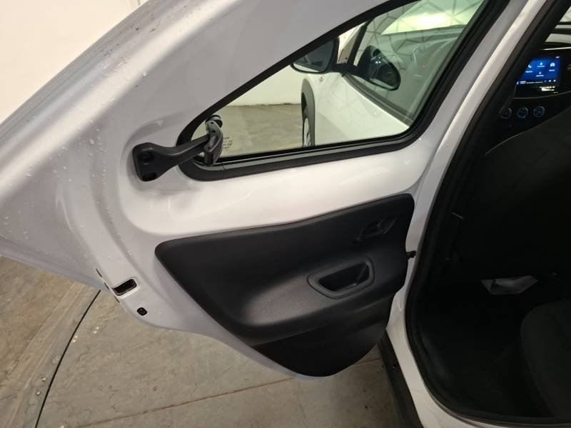 Toyota aygo x - Photo 18