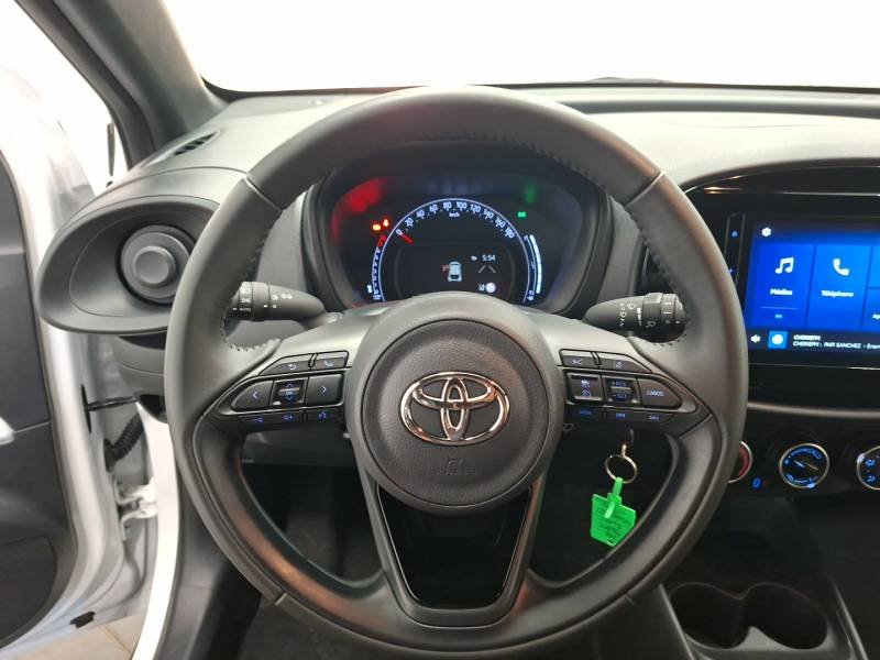 Toyota aygo x - Photo 22
