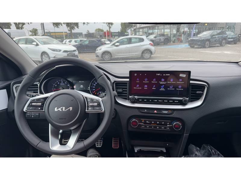 Kia Xceed - Photo 11