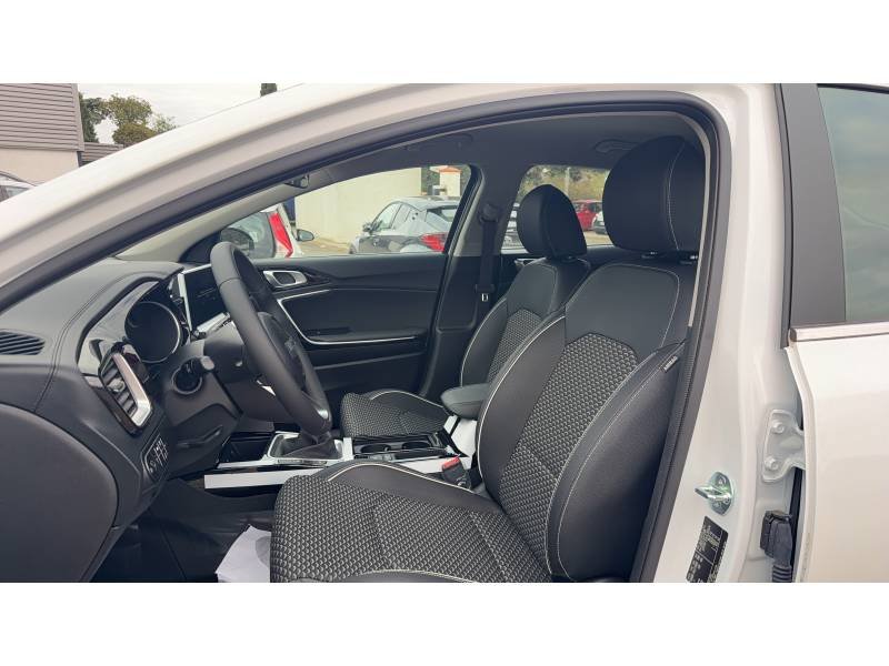 Kia Xceed - Photo 10