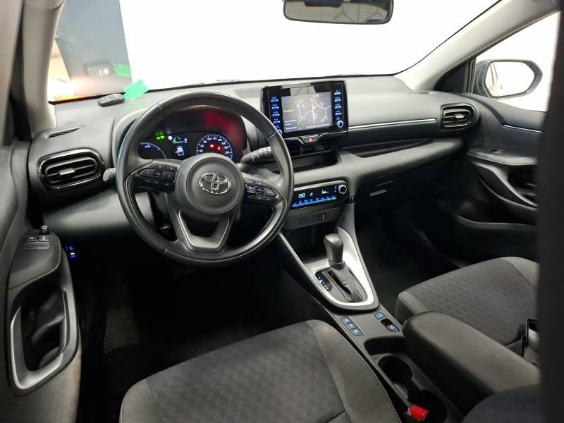 Toyota Yaris - Photo 11