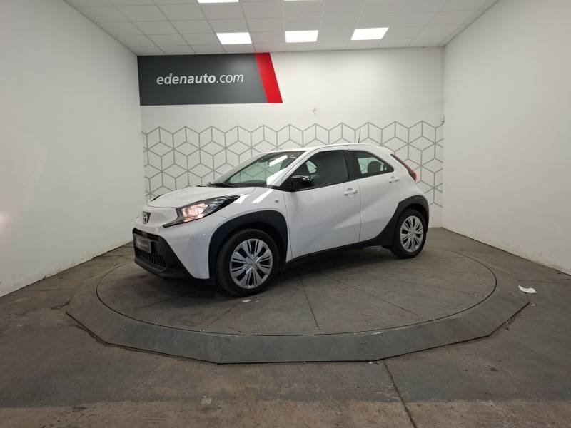 Toyota aygo x - Photo 1