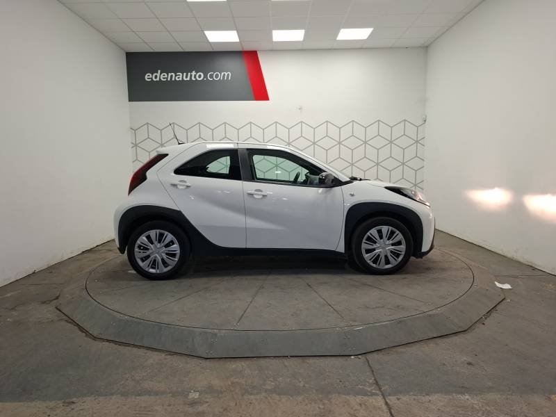 Toyota aygo x - Photo 6