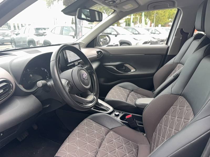 Toyota Yaris - Photo 10