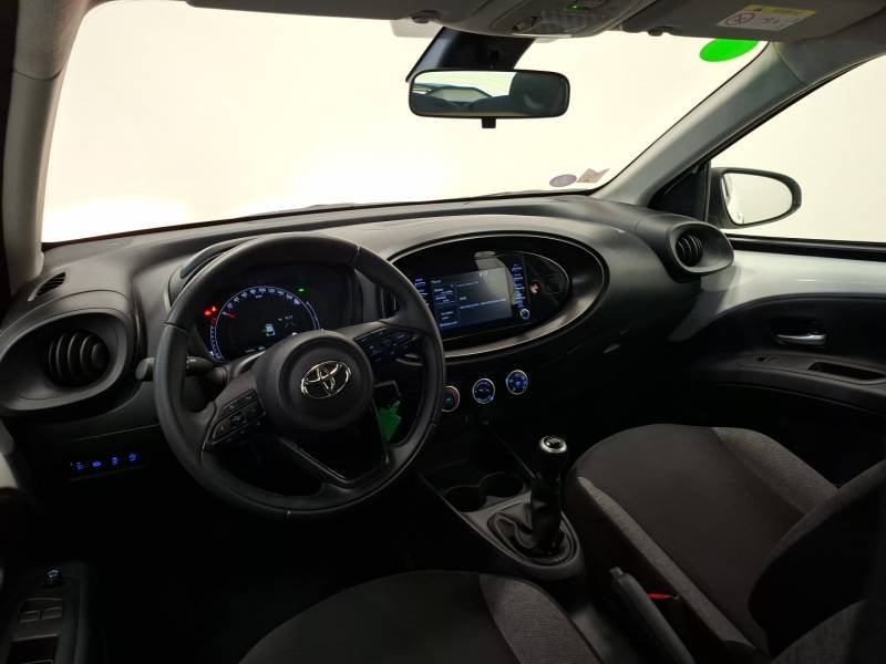 Toyota aygo x - Photo 11