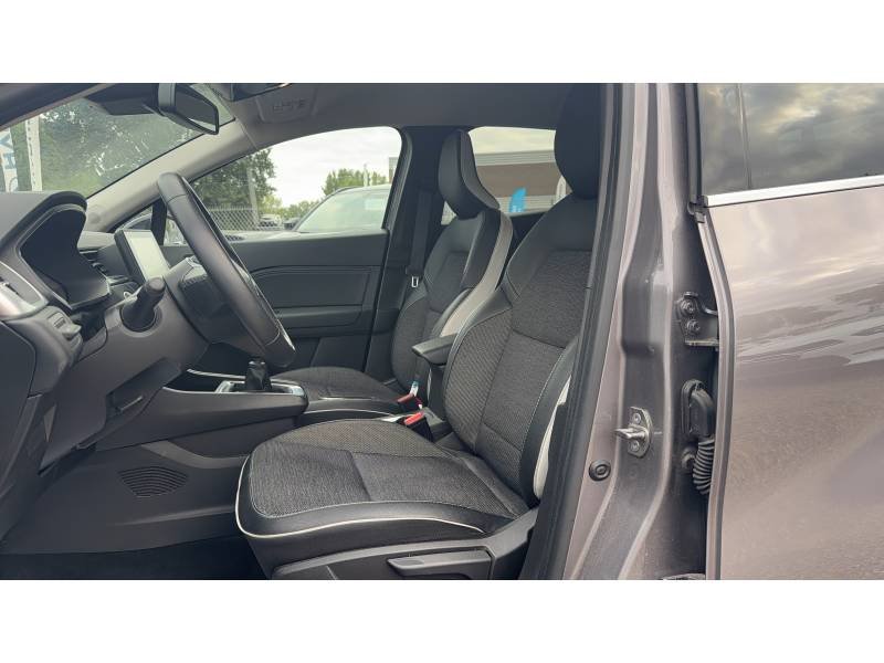 Renault Captur - Photo 10