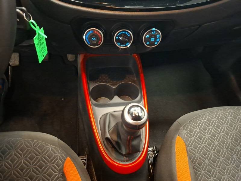 Toyota aygo x - Photo 24