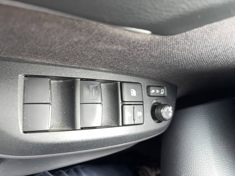 Toyota Yaris - Photo 23