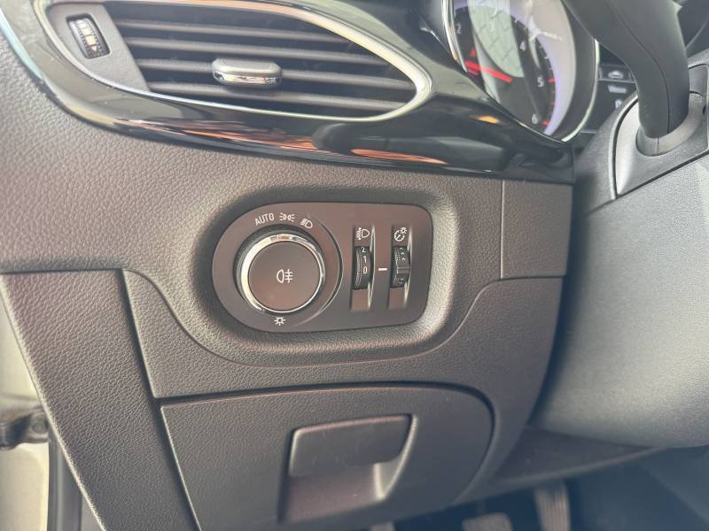Opel Astra - Photo 15