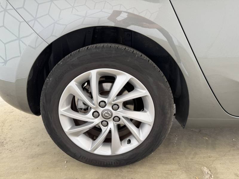 Opel Astra - Photo 6