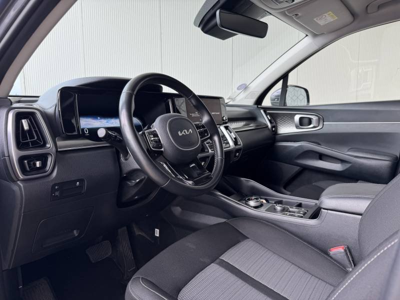 Kia Sorento - Photo 18