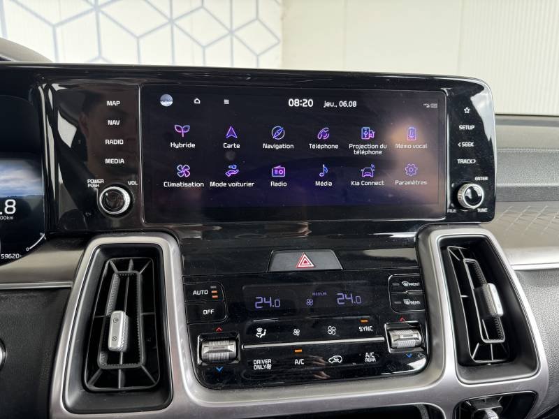 Kia Sorento - Photo 31