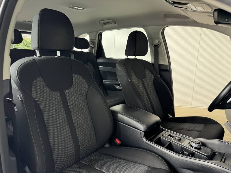 Kia Sorento - Photo 39