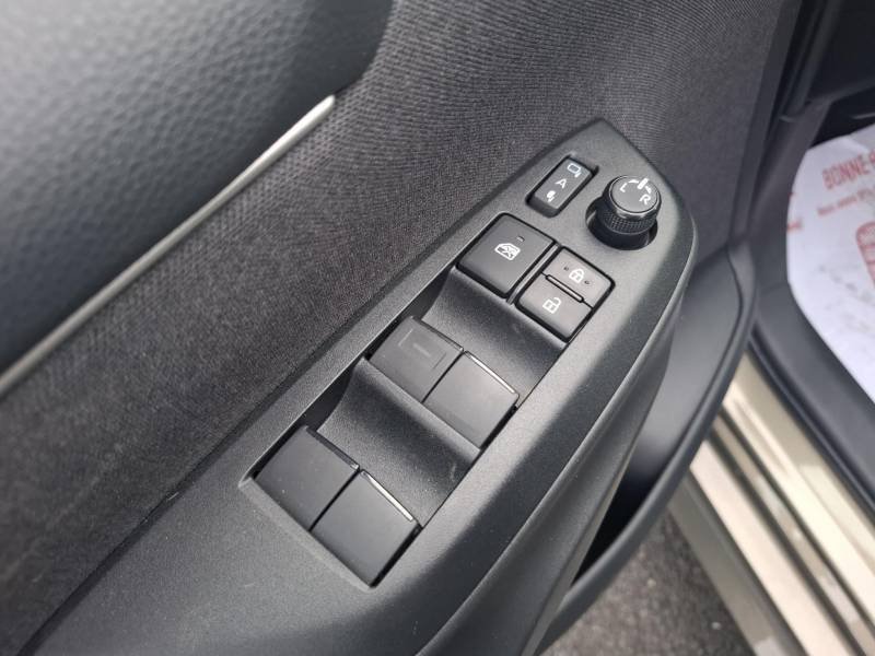 Toyota Yaris - Photo 31