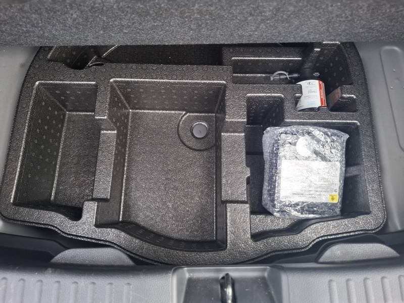 Toyota Yaris - Photo 36
