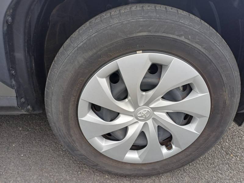 Toyota Yaris - Photo 12