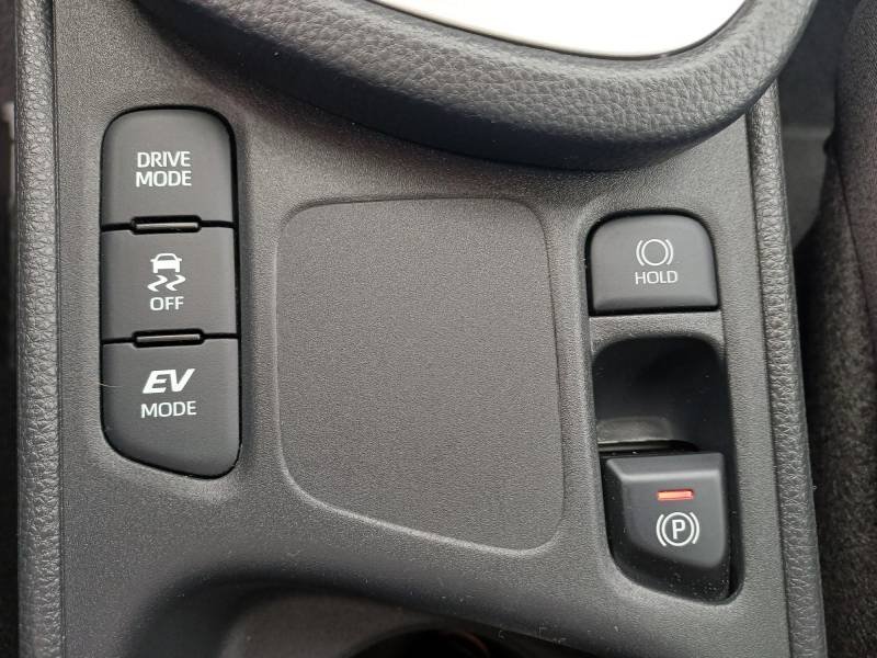 Toyota Yaris - Photo 33