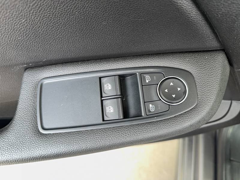 Renault Clio - Photo 16