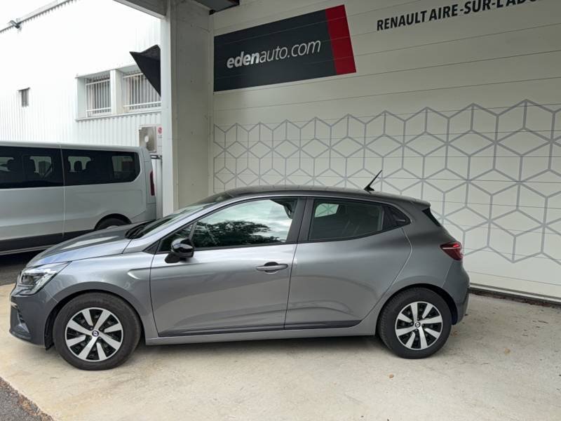 Renault Clio - Photo 2
