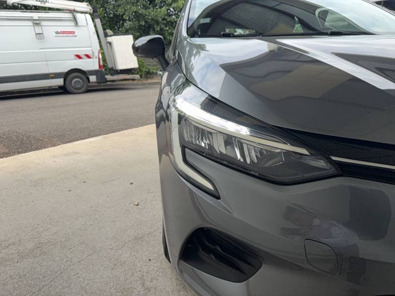 Renault Clio - Photo 36