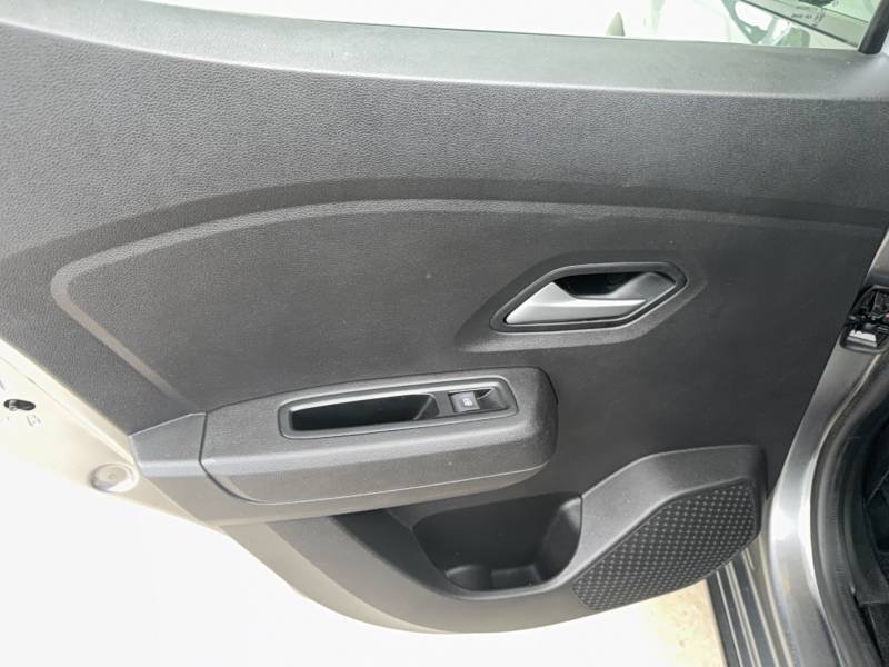 Dacia Sandero - Photo 14