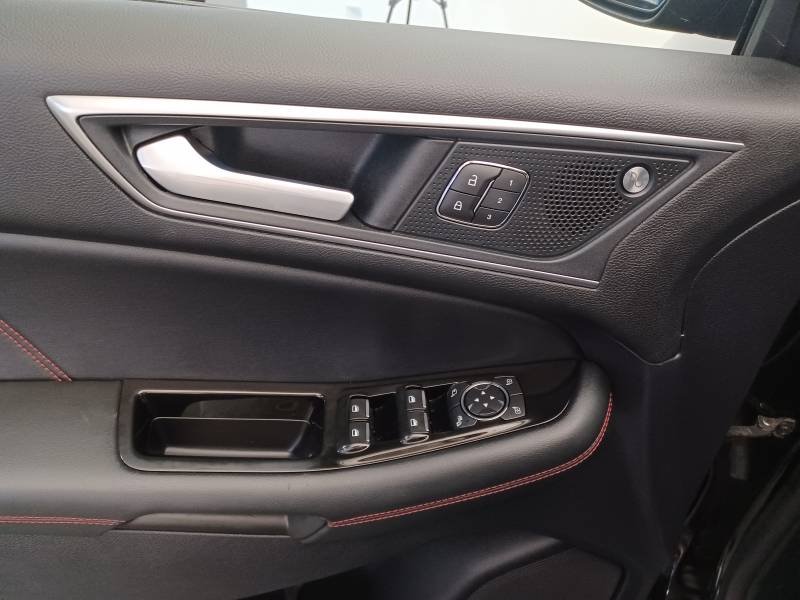 Ford Edge - Photo 38